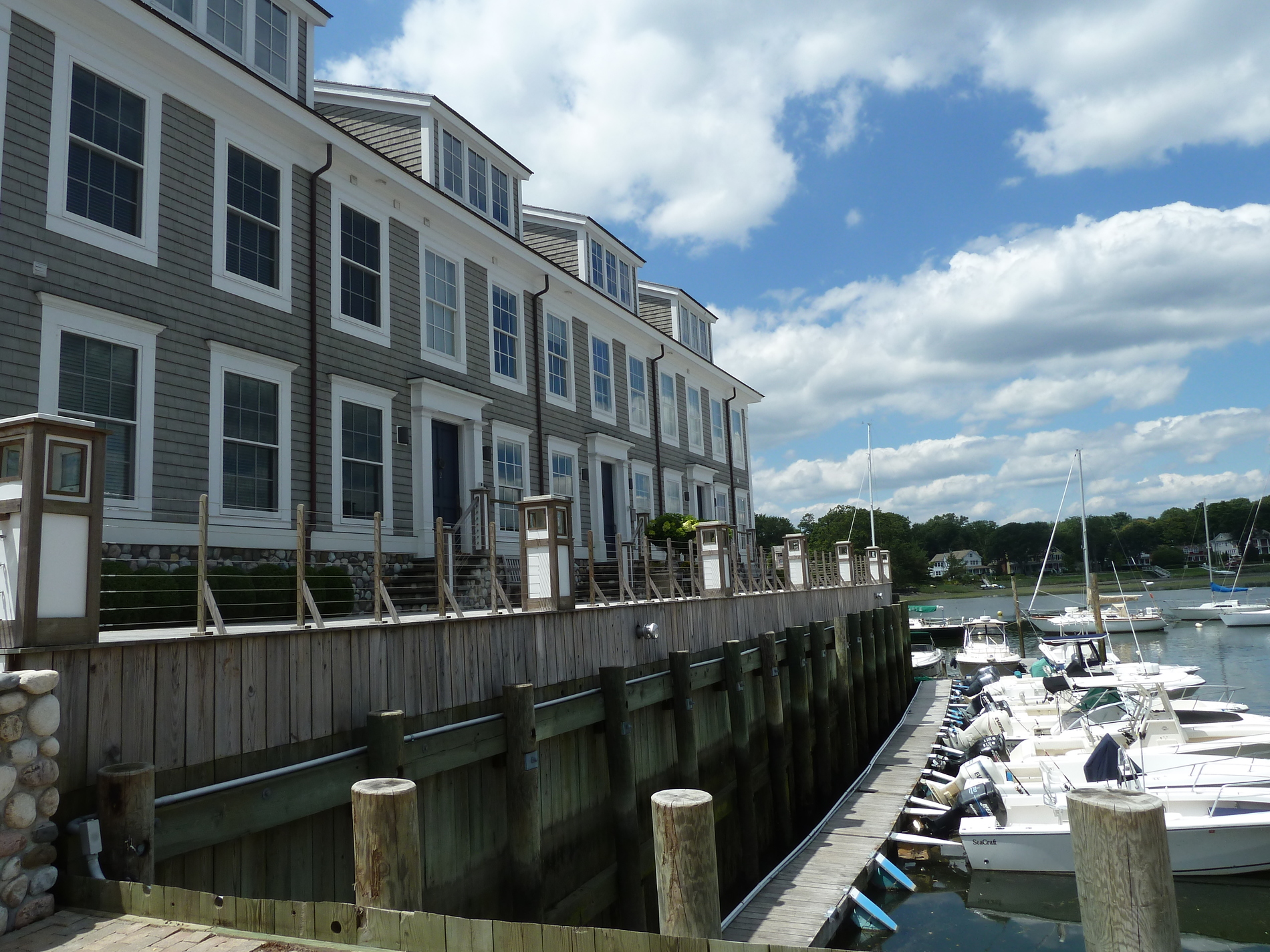 Oyster Wharf on Rowayton Avenue, Norwalk, Connecticut 06853 Dagny's