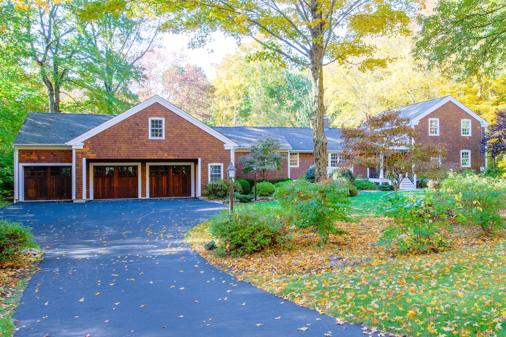 Five Bedroom Remodeled Colonial Home For Sale In Wilton, CT 06897 Dagny's Real Estate