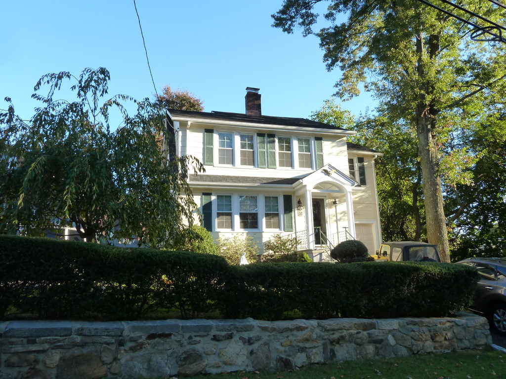 open house for sweet colonial...sunday april 12th 100 to 400...32