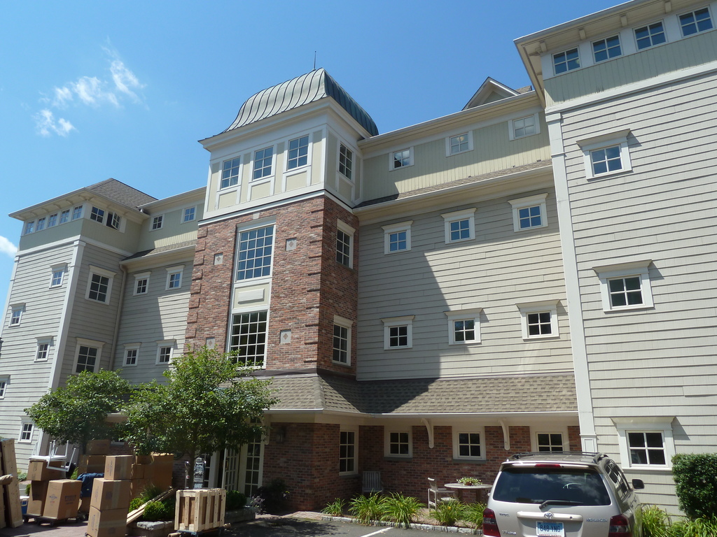 The Landings on East Avenue, Norwalk, Connecticut 06851 Dagny's Real