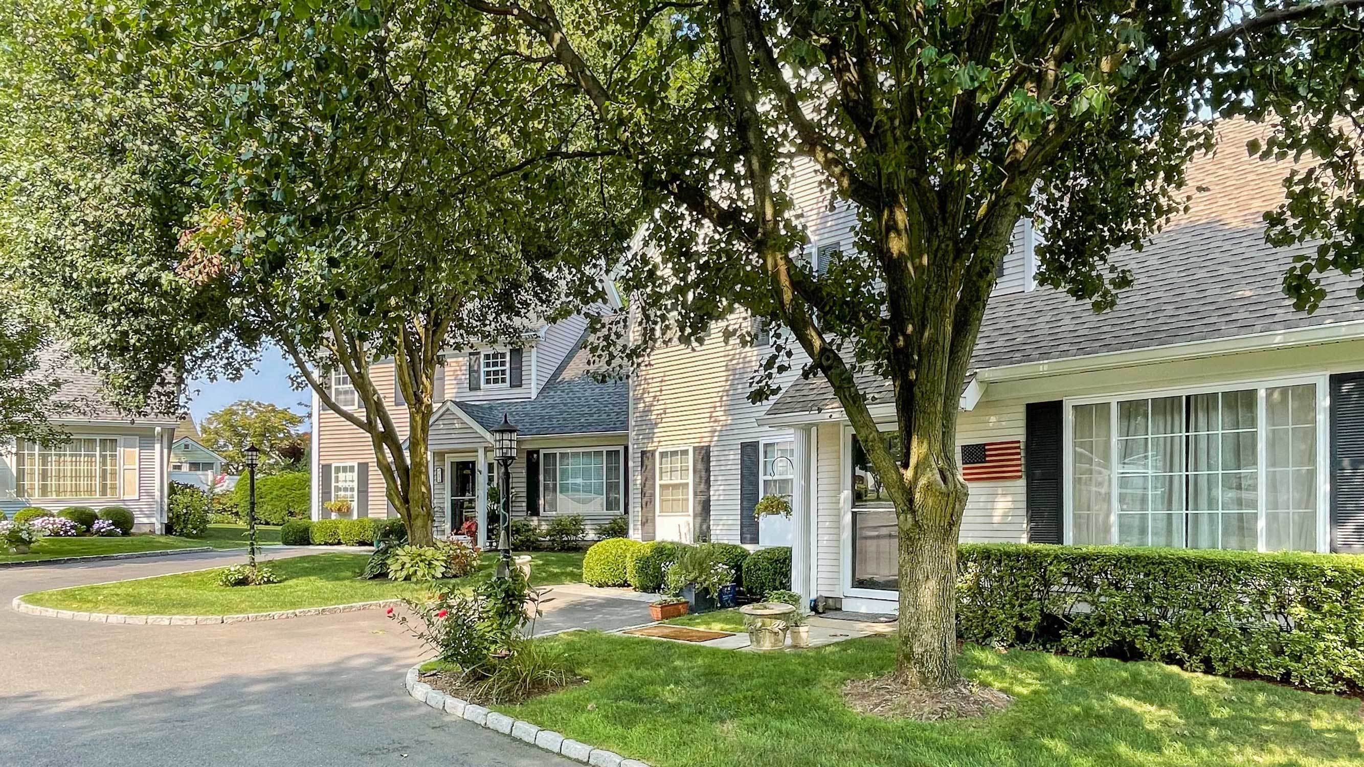 Gallant Cove, Stamford CT Condos for Sale Find & Buy Best Homes and