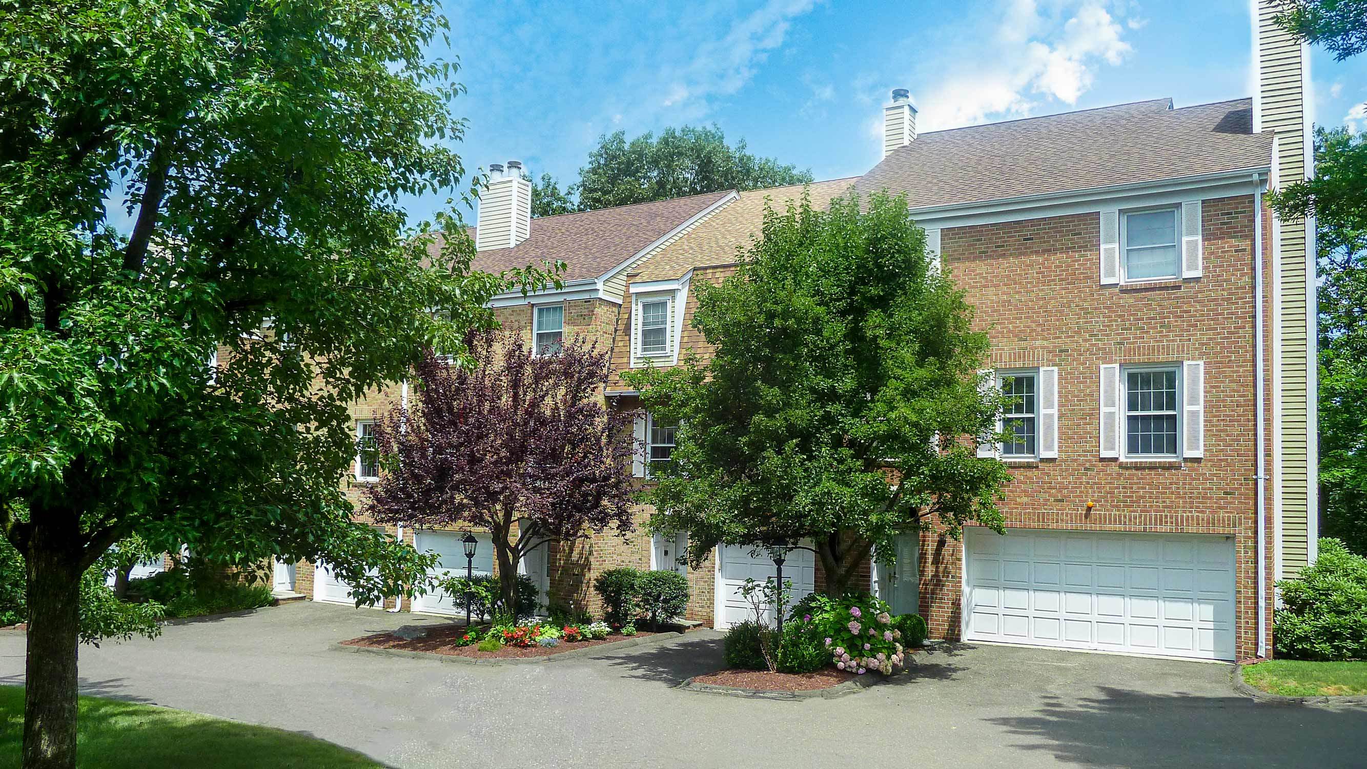 Kingswood, Bethel CT Condos for Sale Find & Buy Best Homes and