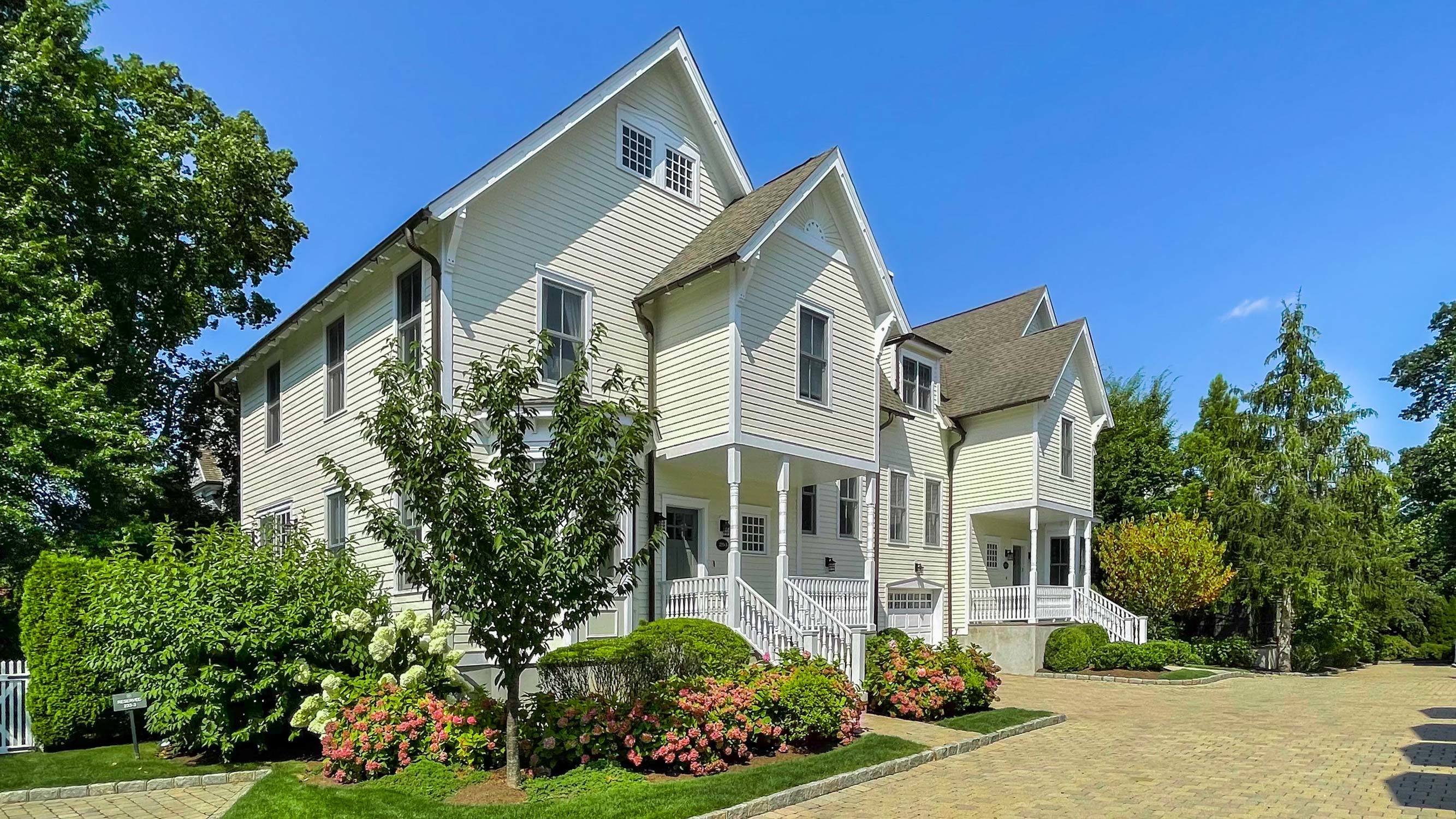 Milbank Court, Greenwich CT Condos for Sale Find & Buy Best Homes and