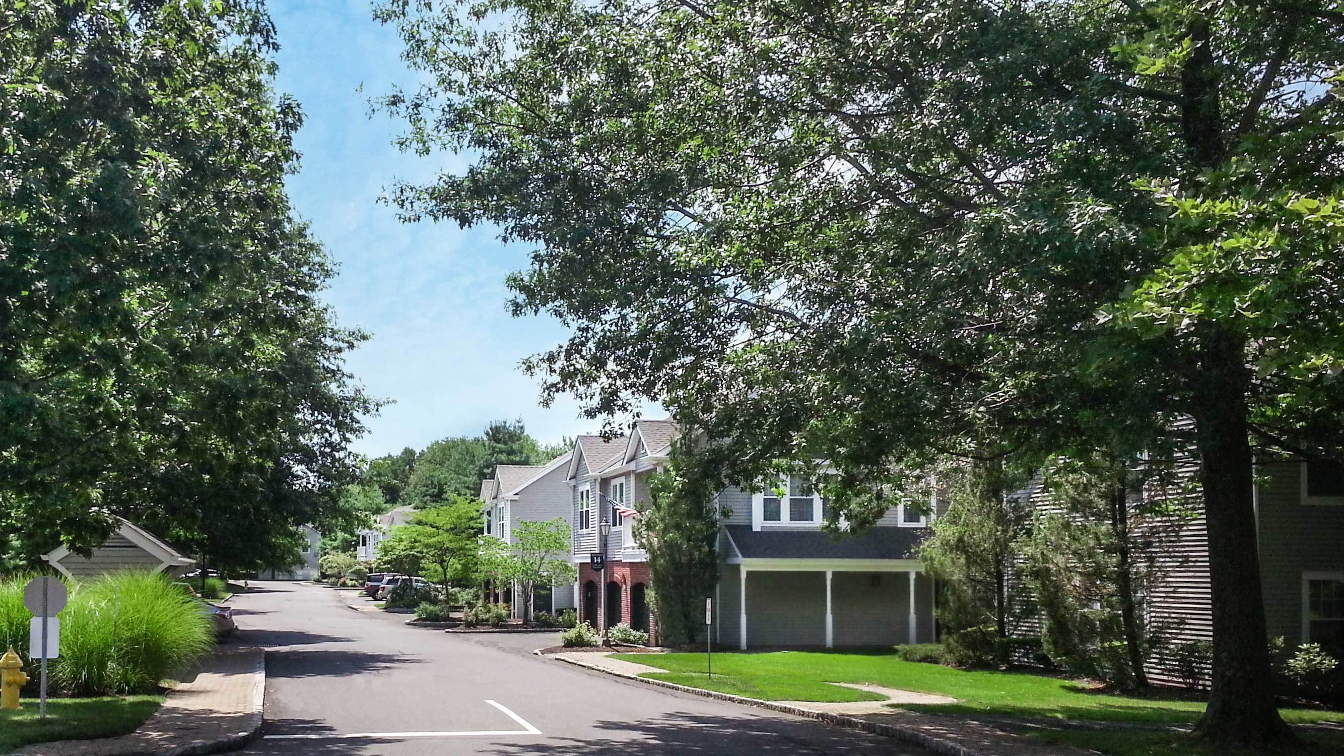 Trumbull Town Commons, Trumbull CT Condos for Sale Find & Buy Best