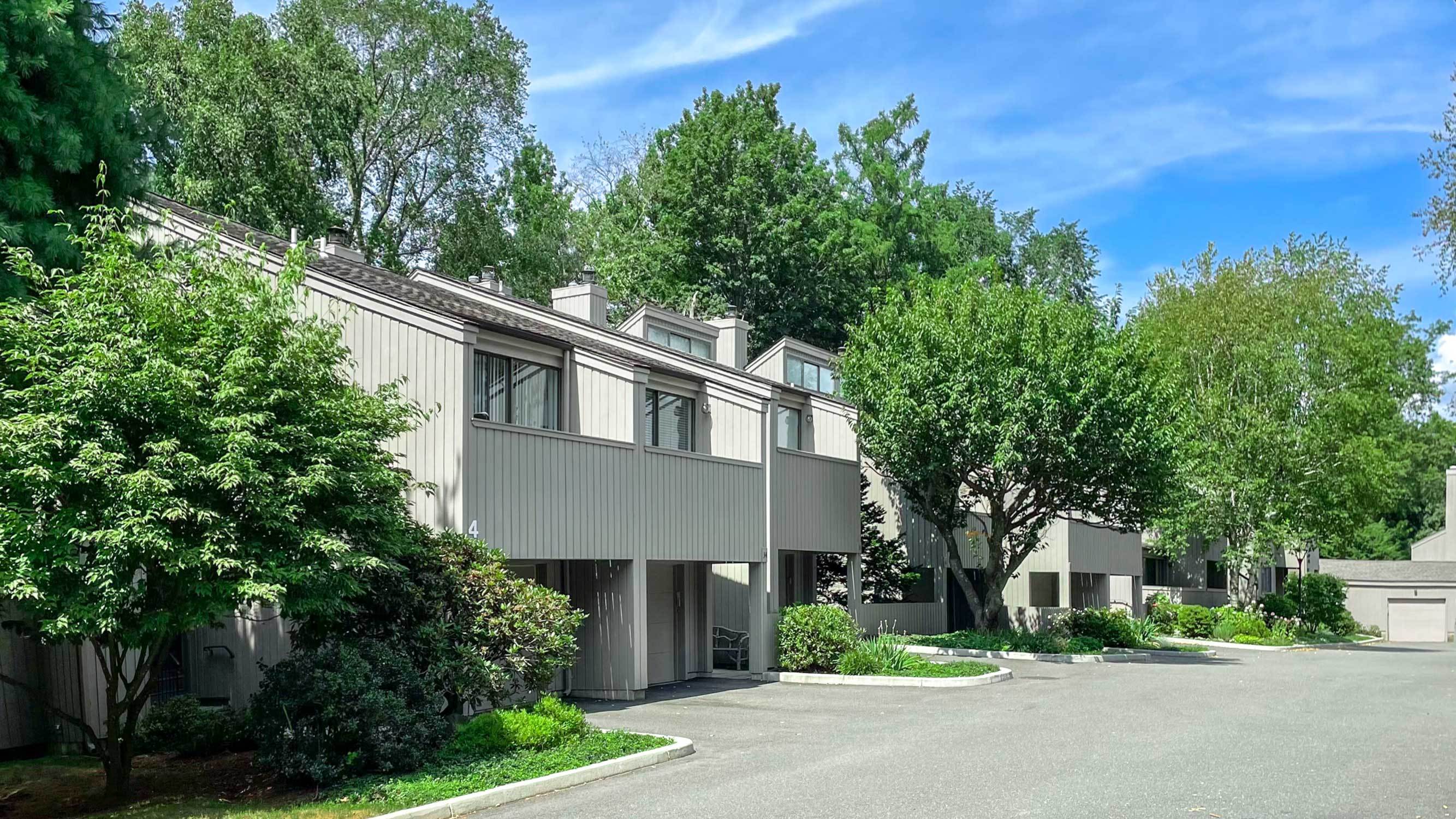 Whitney Glen , Westport CT Condos for Sale Find & Buy Best Homes and