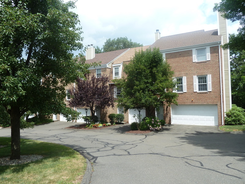 Kingswood, Bethel CT Condos for Sale Find & Buy Best Homes and