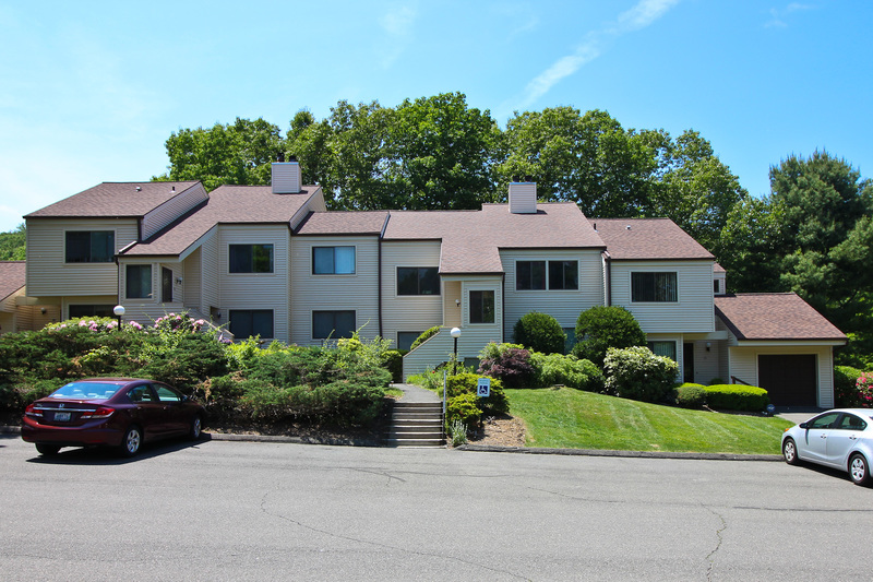 Plumtree Heights, Bethel CT Condos for Sale Find & Buy Best Homes and