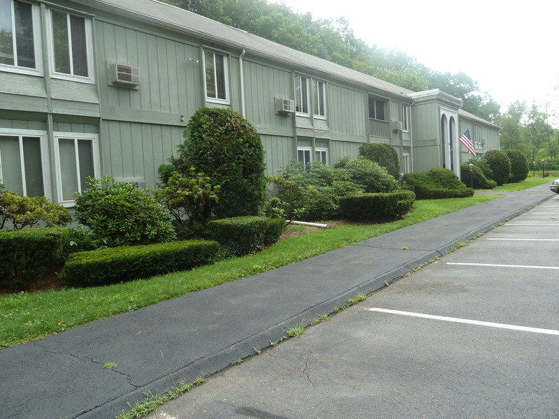 Quail Run , Bethel CT Condos for Sale Find & Buy Best Homes and