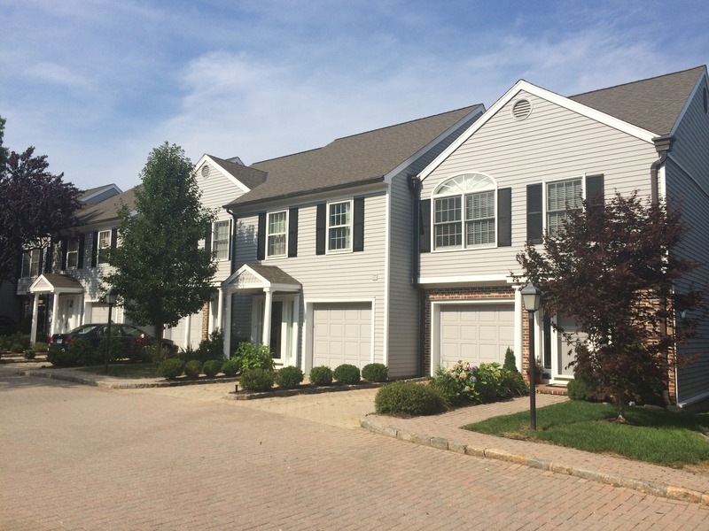 Villager Pond , Darien CT Condos for Sale Find & Buy Best Homes and