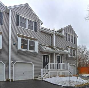 Condo Home Sold in Fairfield CT 06824. townhouse near beach side waterfront with 1 car garage.
