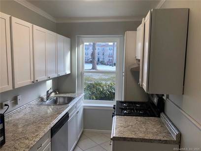 Condo Home For Rent in Stamford CT 06901. Old ranch house near waterfront.
