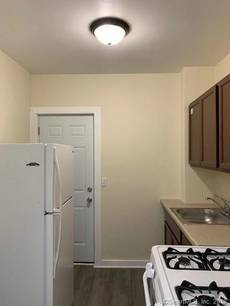 Multi Family Home For Rent in Norwalk CT 06854. Old house near beach side waterfront.