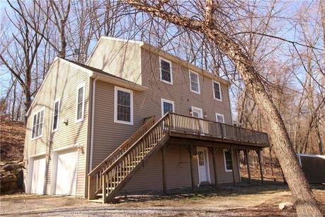 Single Family Home For Sale in Newtown CT 06470. Colonial house near river side waterfront with 2 car garage.