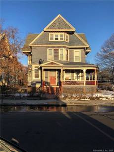 Foreclosure: Multi Family Home For Sale in Bridgeport CT 06604. Old house near waterfront.