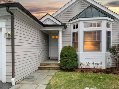 Condo Home For Sale in Wilton CT 06897. Ranch house near waterfront with 2 car garage.
