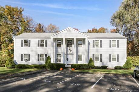 Condo Home Sold in Bethel CT 06801. Ranch house near waterfront.