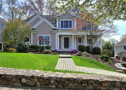 Single Family Home For Sale in Fairfield CT 06824. Colonial house near beach side waterfront with 3 car garage.