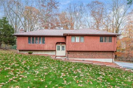 Single Family Home Sold in Shelton CT 06484. Ranch house near waterfront with 2 car garage.