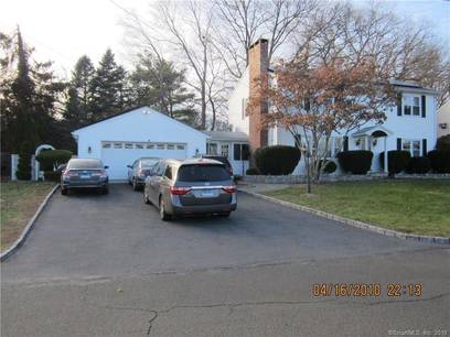 Single Family Home For Sale in Danbury CT 06811. Colonial house near lake side waterfront with 2 car garage.